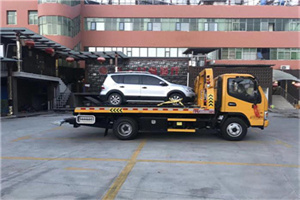 西乡汽车紧急补胎换胎救援