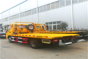 西乡附近拖车救援搭电